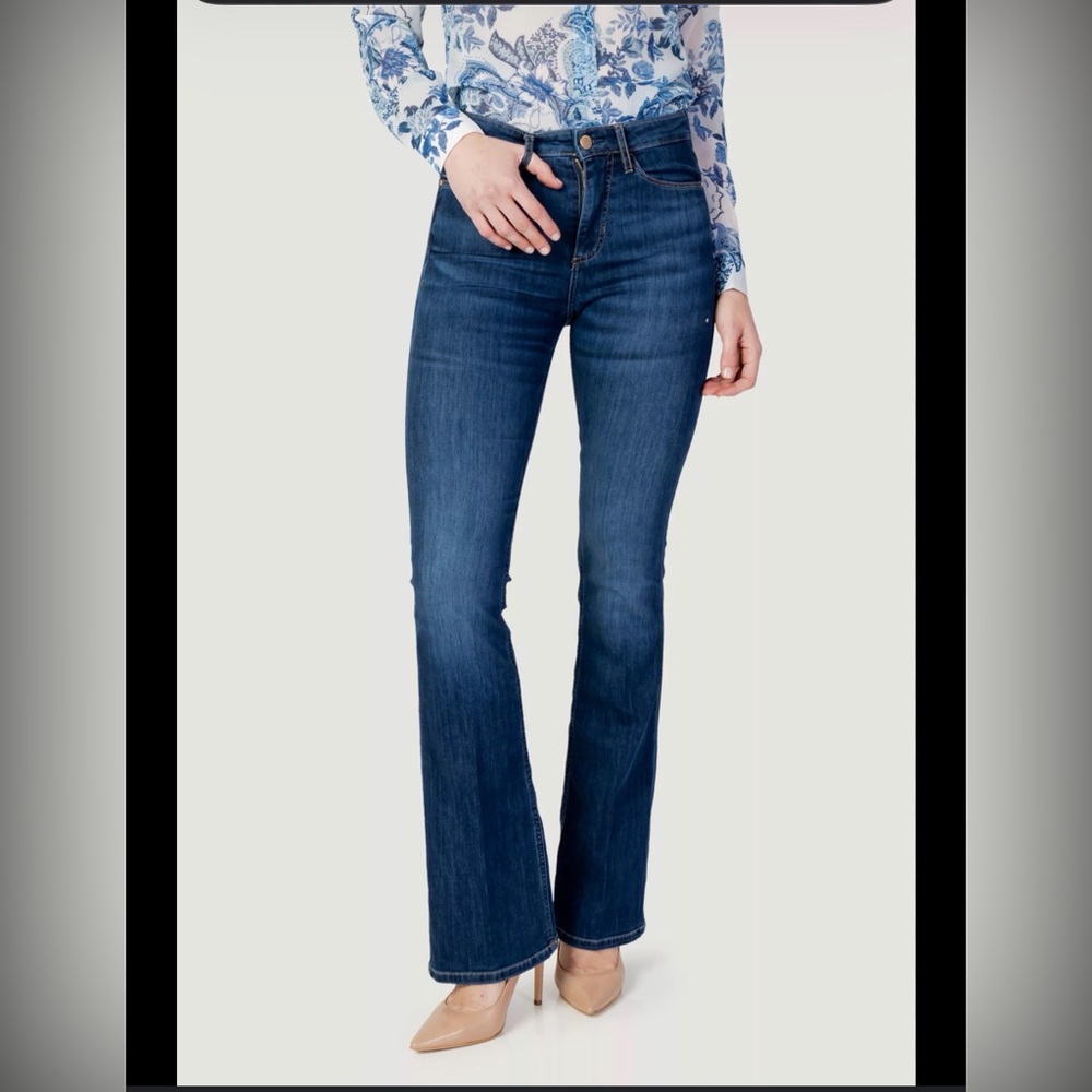 NWT Guess Dark Blue Flare Women's Jeans